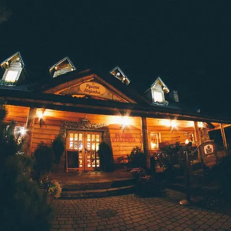 Pyszna Stajenka 게스트하우스 4*