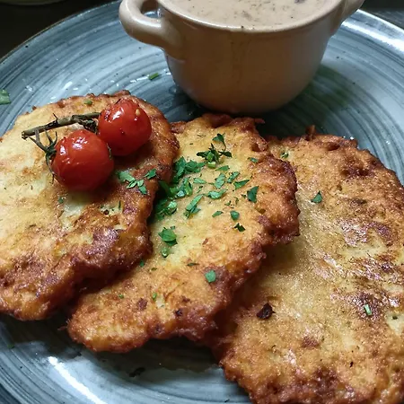 Pyszna Stajenka Pensión