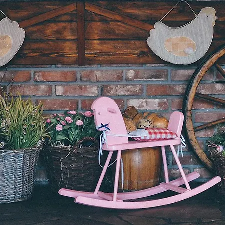 Pyszna Stajenka 게스트하우스