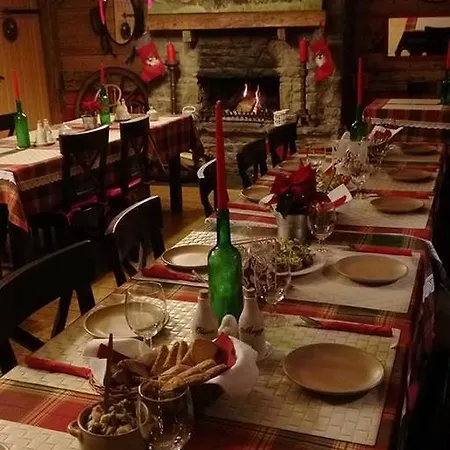 게스트하우스 Pyszna Stajenka 4*