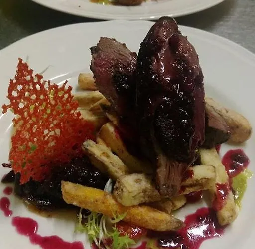 Pyszna Stajenka بيت ضيافة 4*